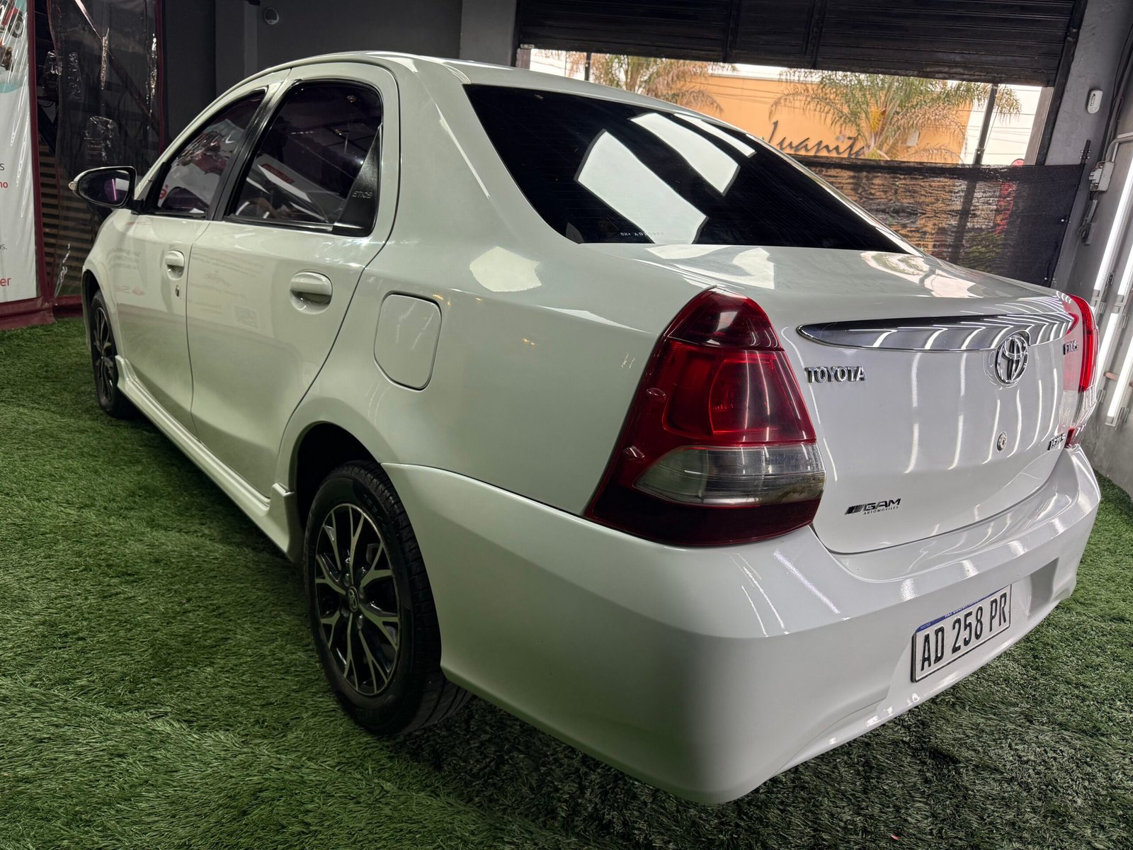 TOYOTA ETIOS XLS 1.5 4A/T 2018 - Imagen 6