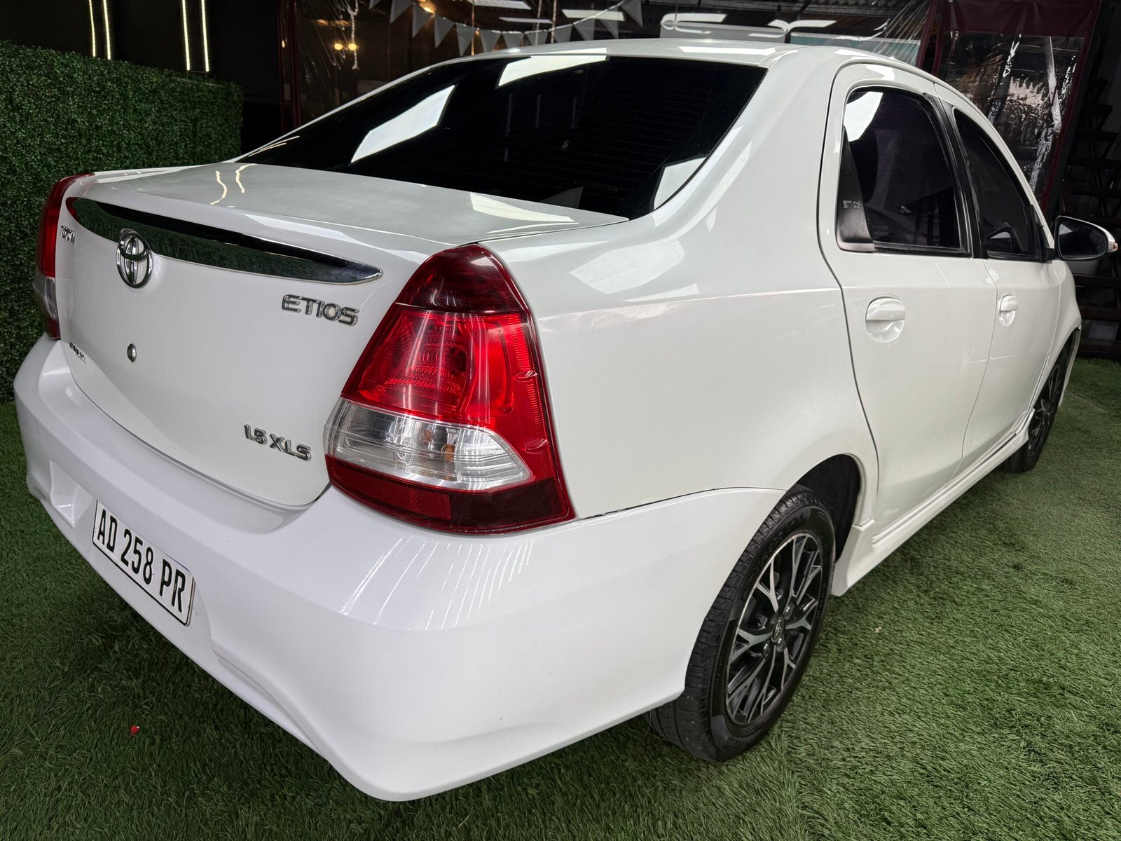 TOYOTA ETIOS XLS 1.5 4A/T 2018 - Imagen 8