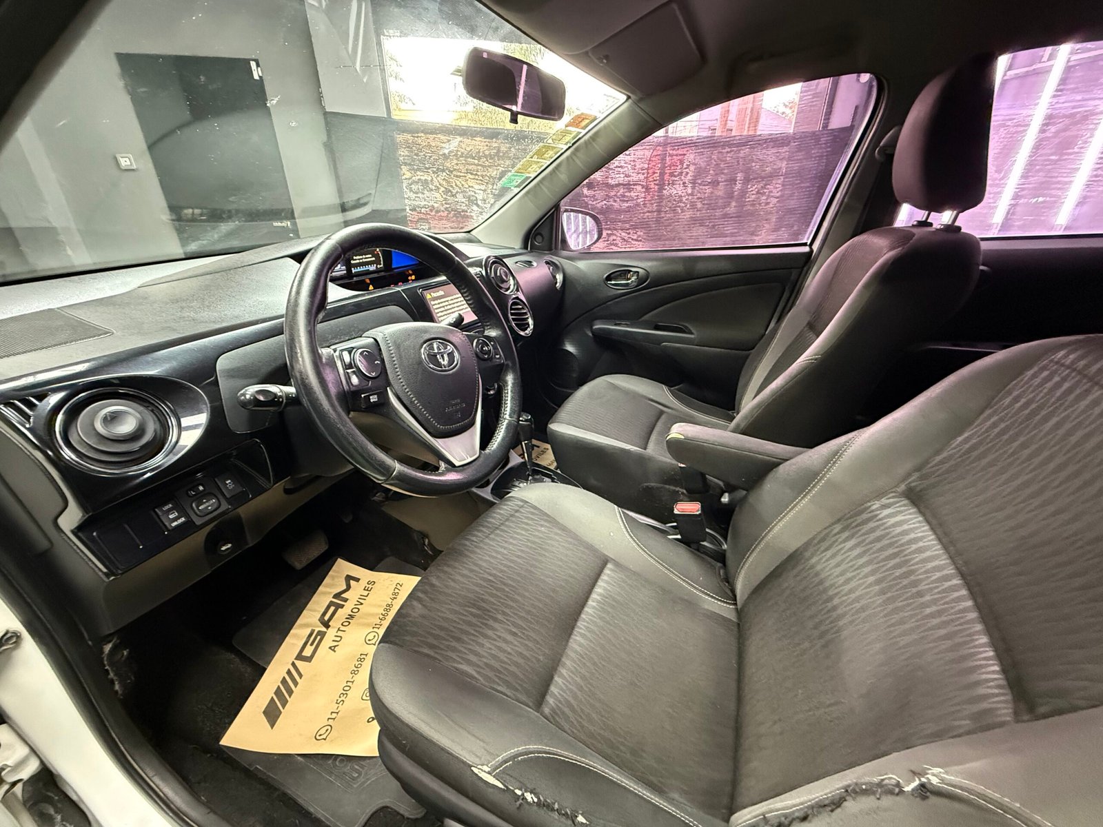 TOYOTA ETIOS XLS 1.5 4A/T 2018 - Imagen 10