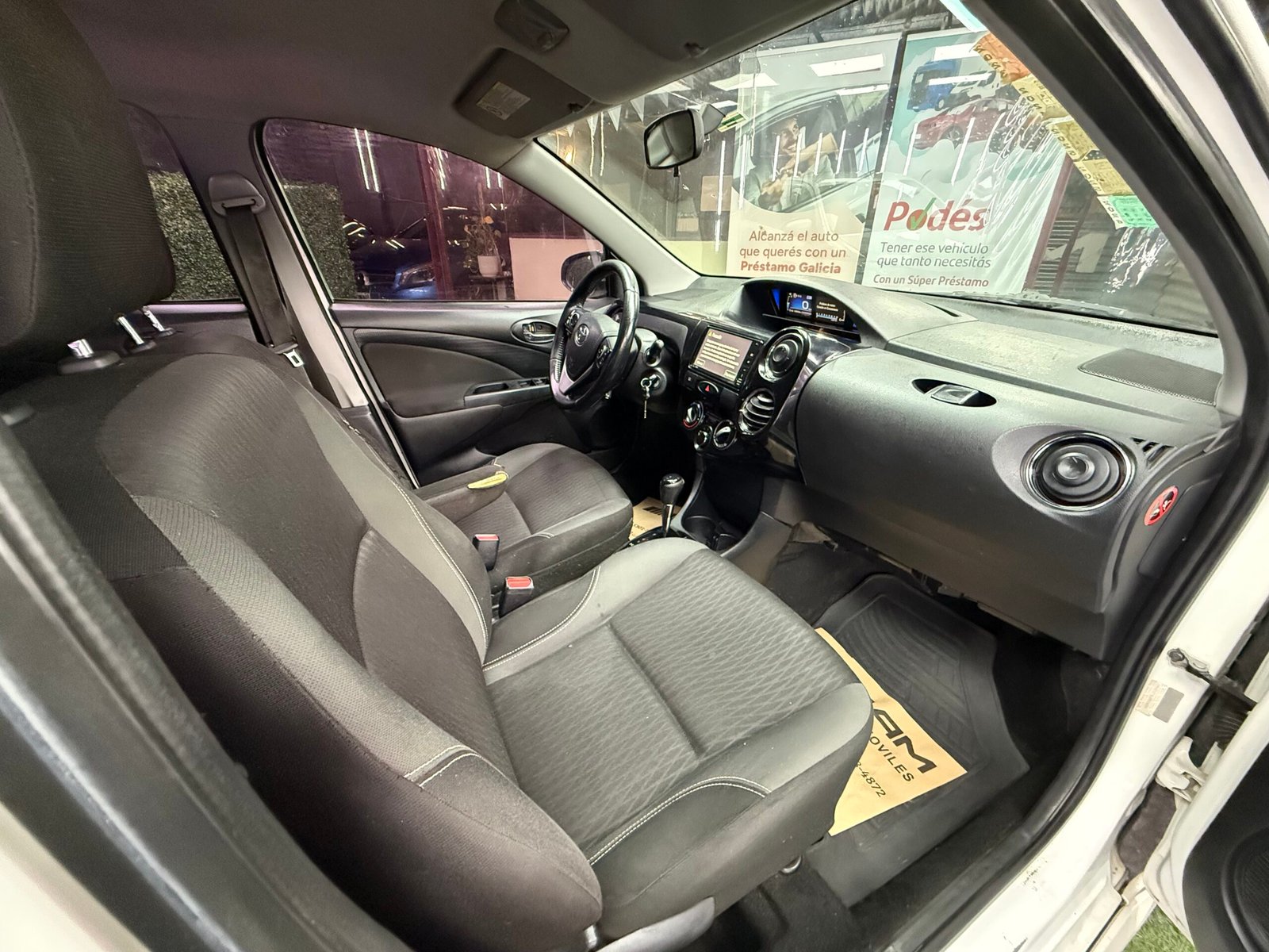 TOYOTA ETIOS XLS 1.5 4A/T 2018 - Imagen 14