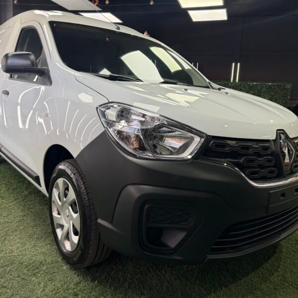 RENAULT KANGOO EXPRESS FURGON 2A 1.6 2026 0km