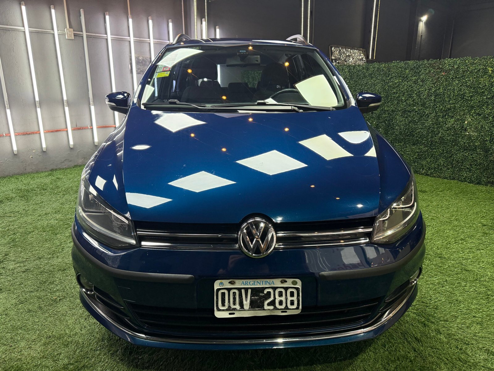 VOLKSWAGEN SURAN 1.6 16V 5D I-MOTION 2015 - Imagen 3