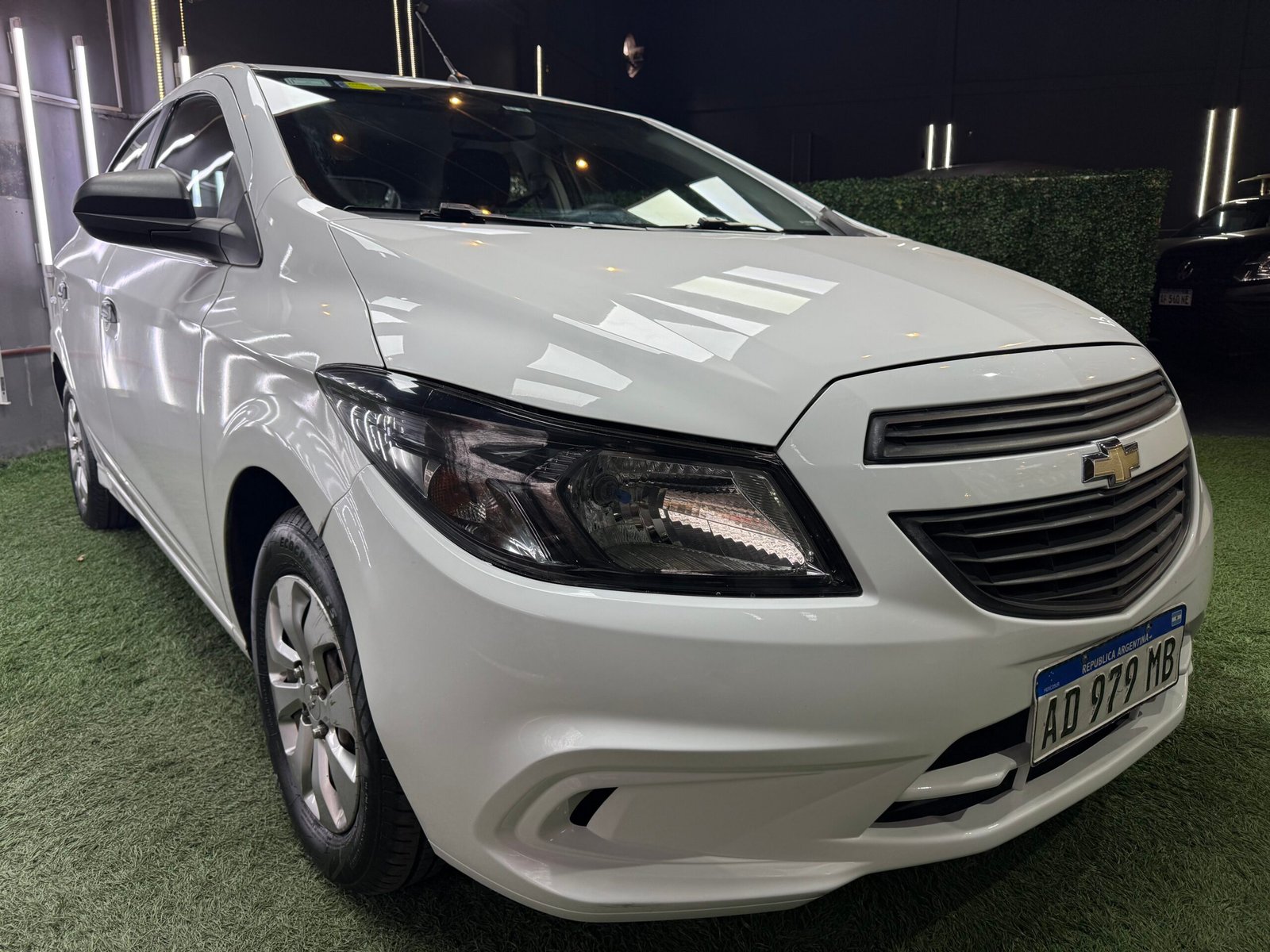 CHEVROLET ONIX JOY 5P 1.4 N LS MT + 2019 - Imagen 2