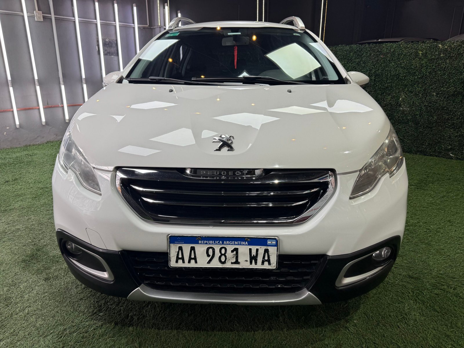 PEUGEOT 2008 ALLURE 1.6 TIPTRONIC 2017 - Imagen 3