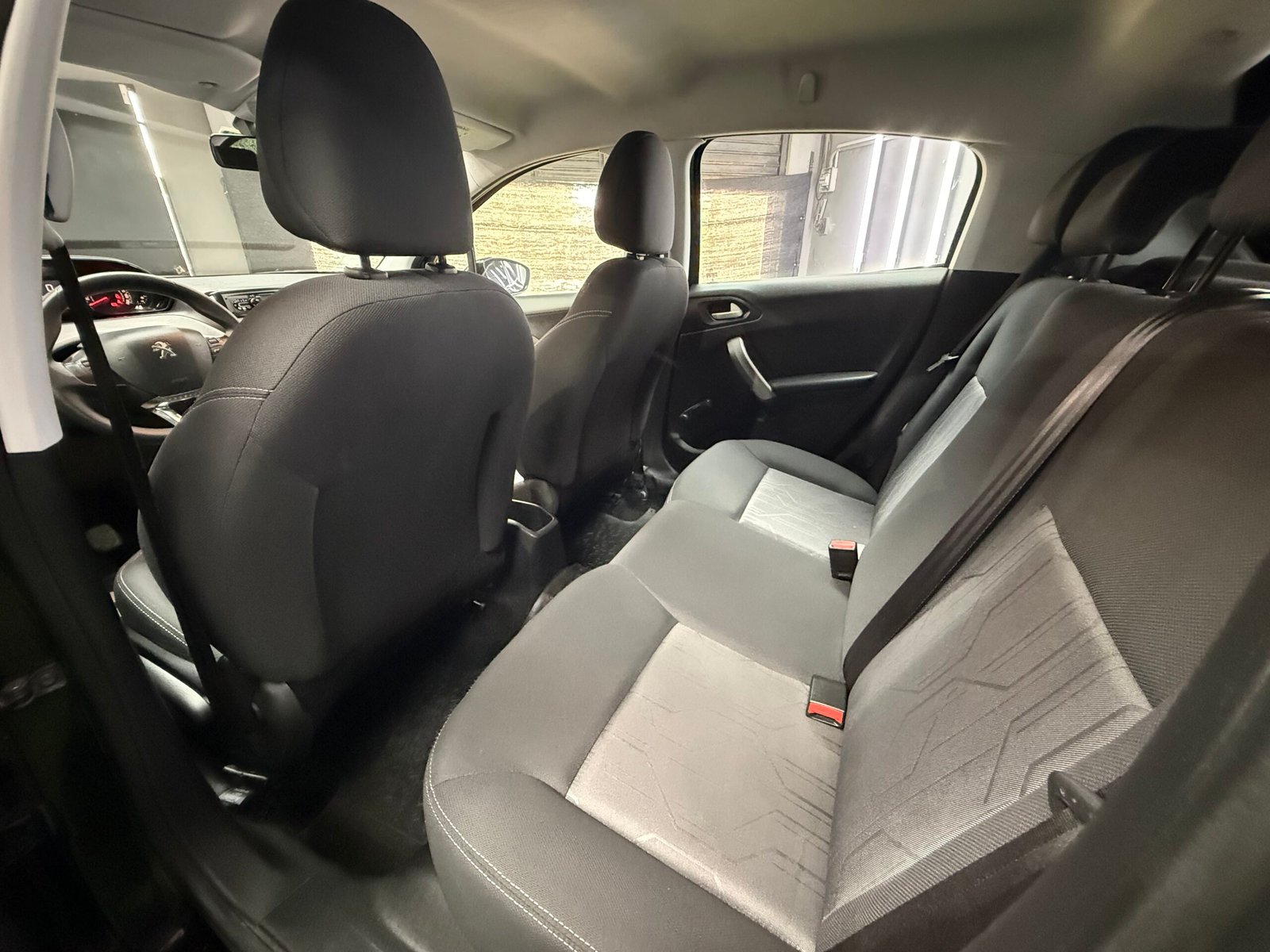 PEUGEOT 208 1.5 ACTIVE 2017 - Imagen 10