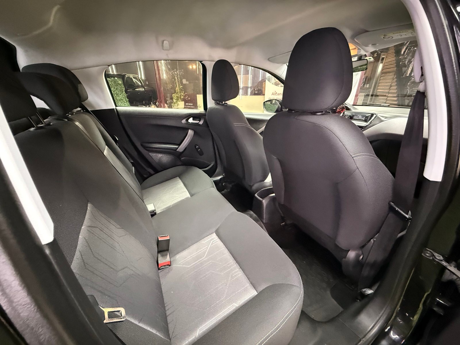 PEUGEOT 208 1.5 ACTIVE 2017 - Imagen 12