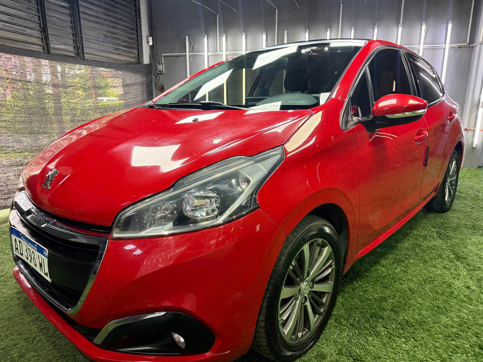 PEUGEOT 208 FELINE 1.6 TIPTRONIC 2019
