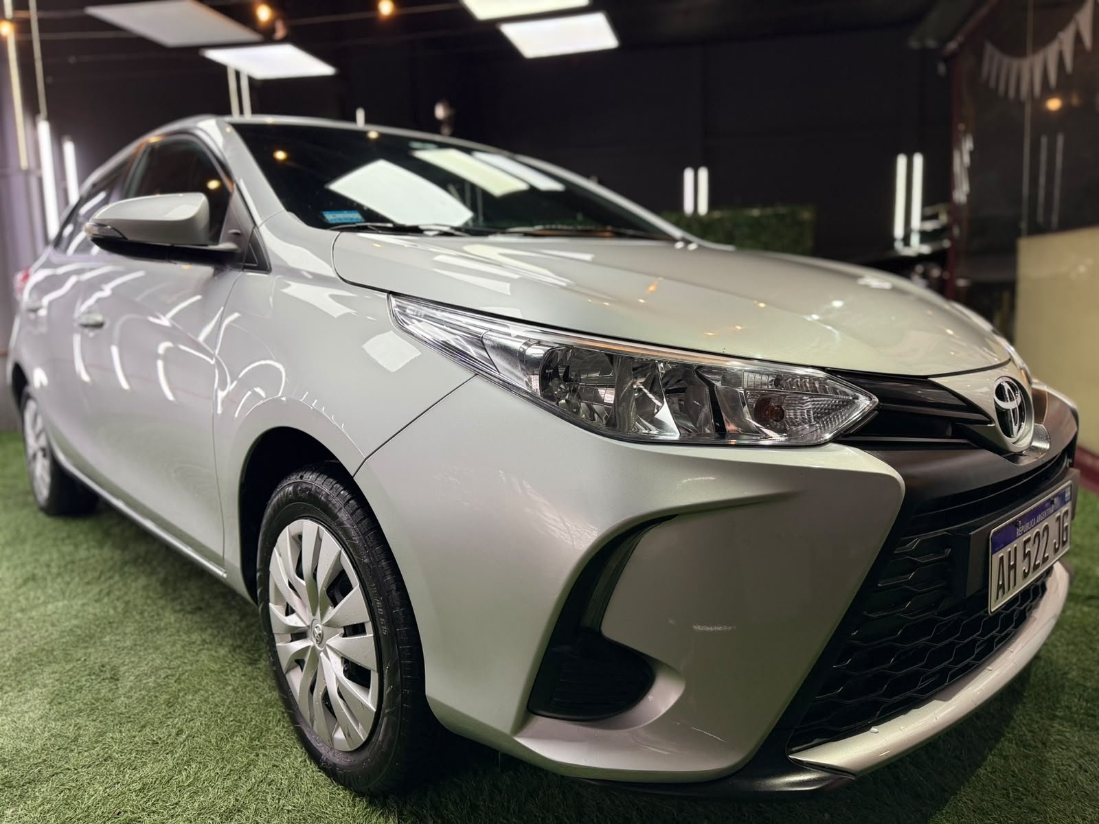 TOYOTA YARIS XS 1.5 CVT 2025