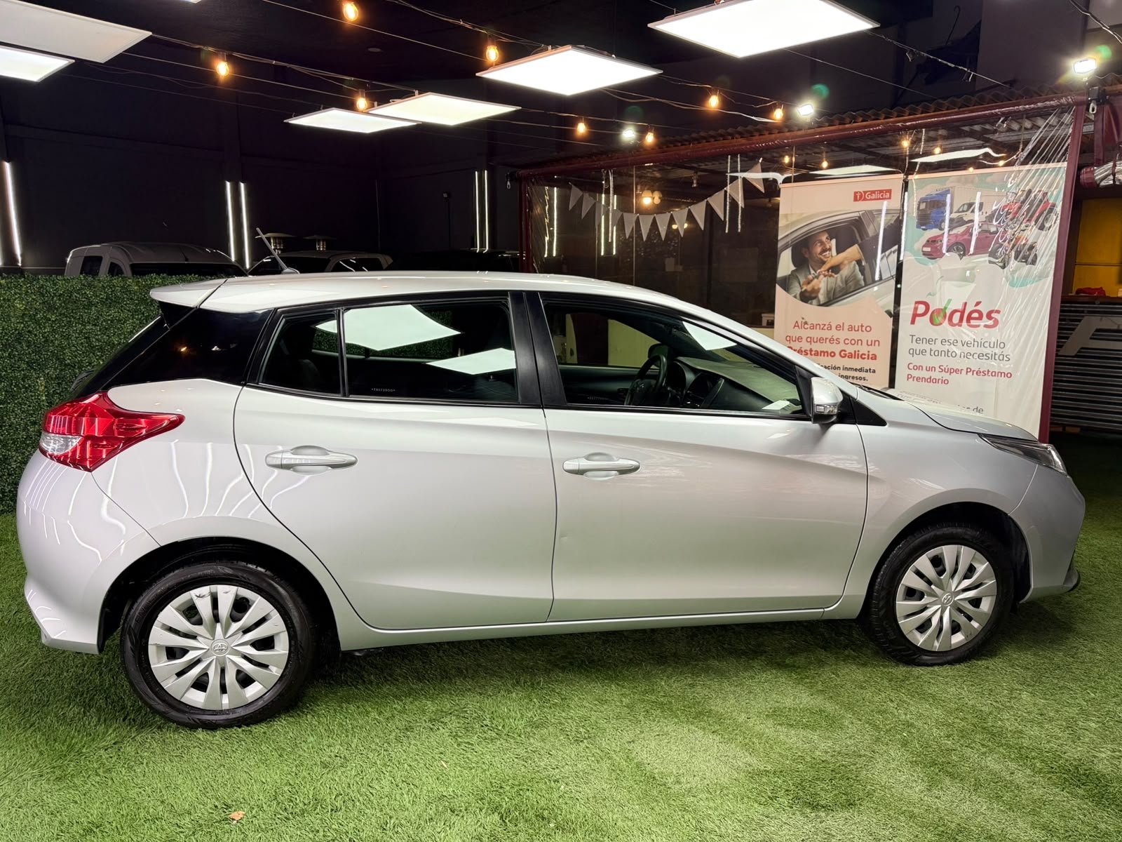 TOYOTA YARIS XS 1.5 CVT 2025 - Imagen 13